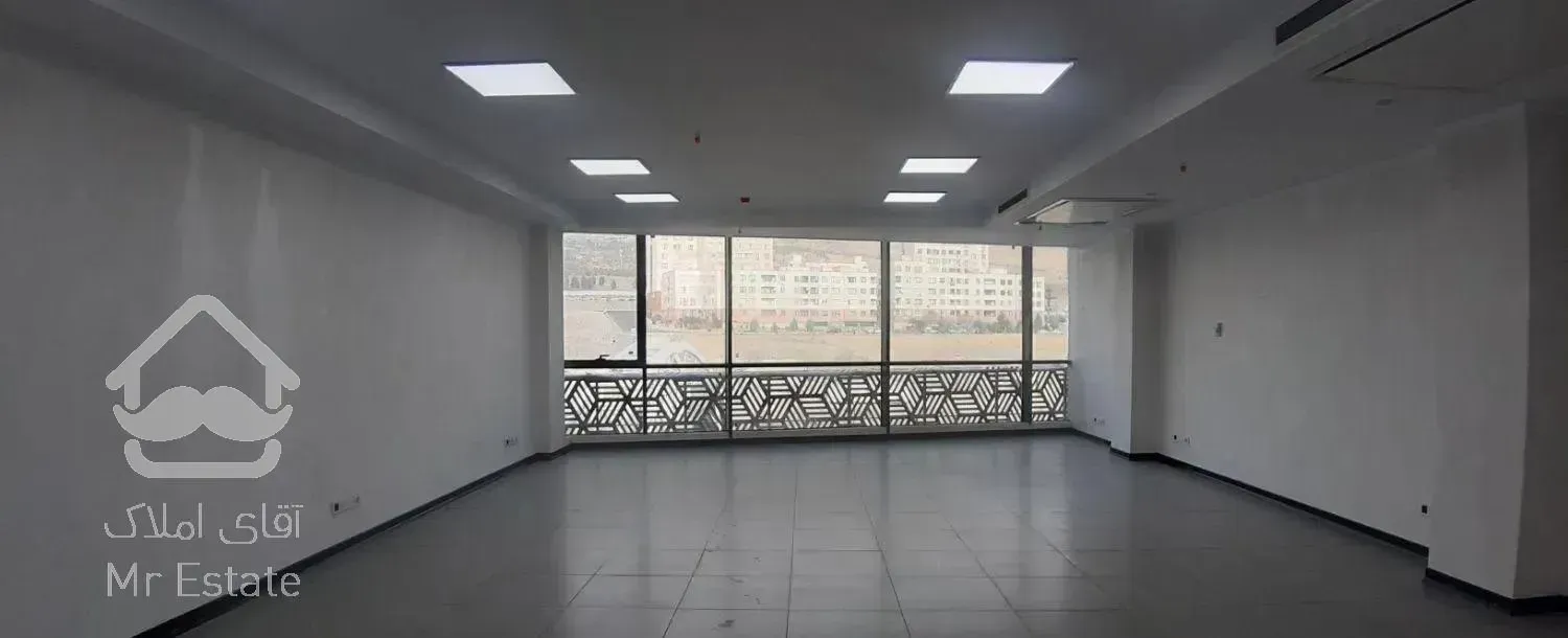 ۷۱متر اداری مجتمع برند*آکاداسنتر دریاچه چیتگر*