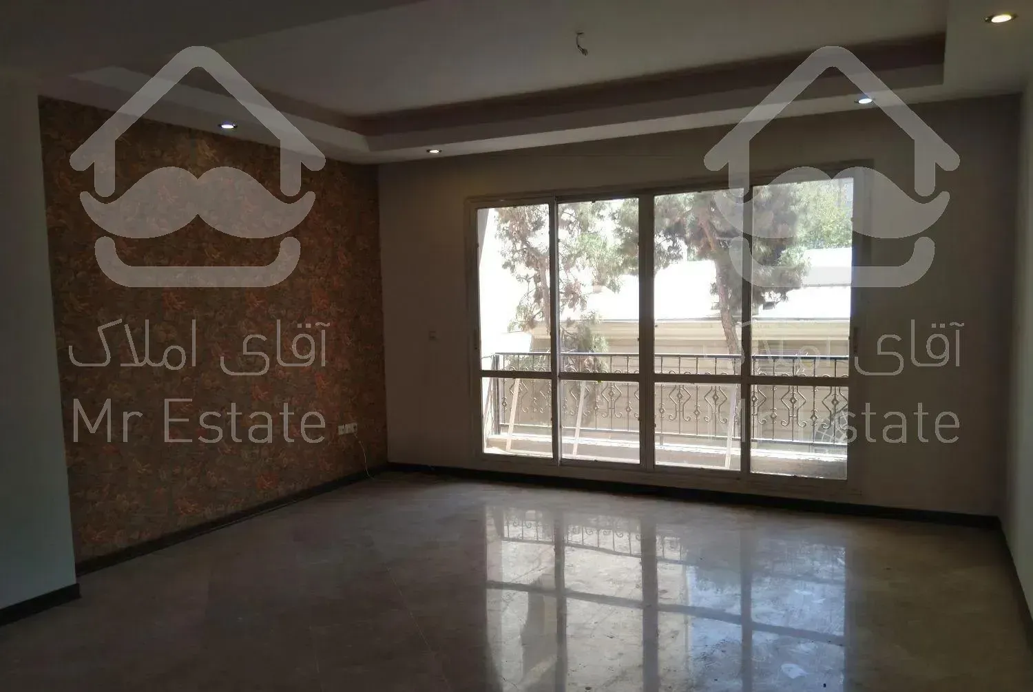 185 متری پاسداران