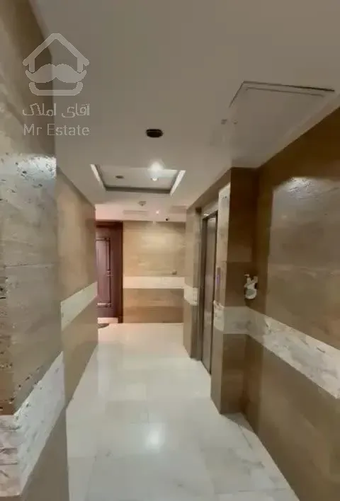 فروش آپارتمان ۱۳۰ متری ۲ خوابه در ازگل