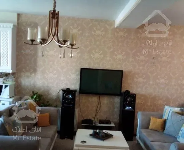 ۹۴متری.بلوارارم ششم شرقی.۵۰۰متر فاصله تا بلوار ارم