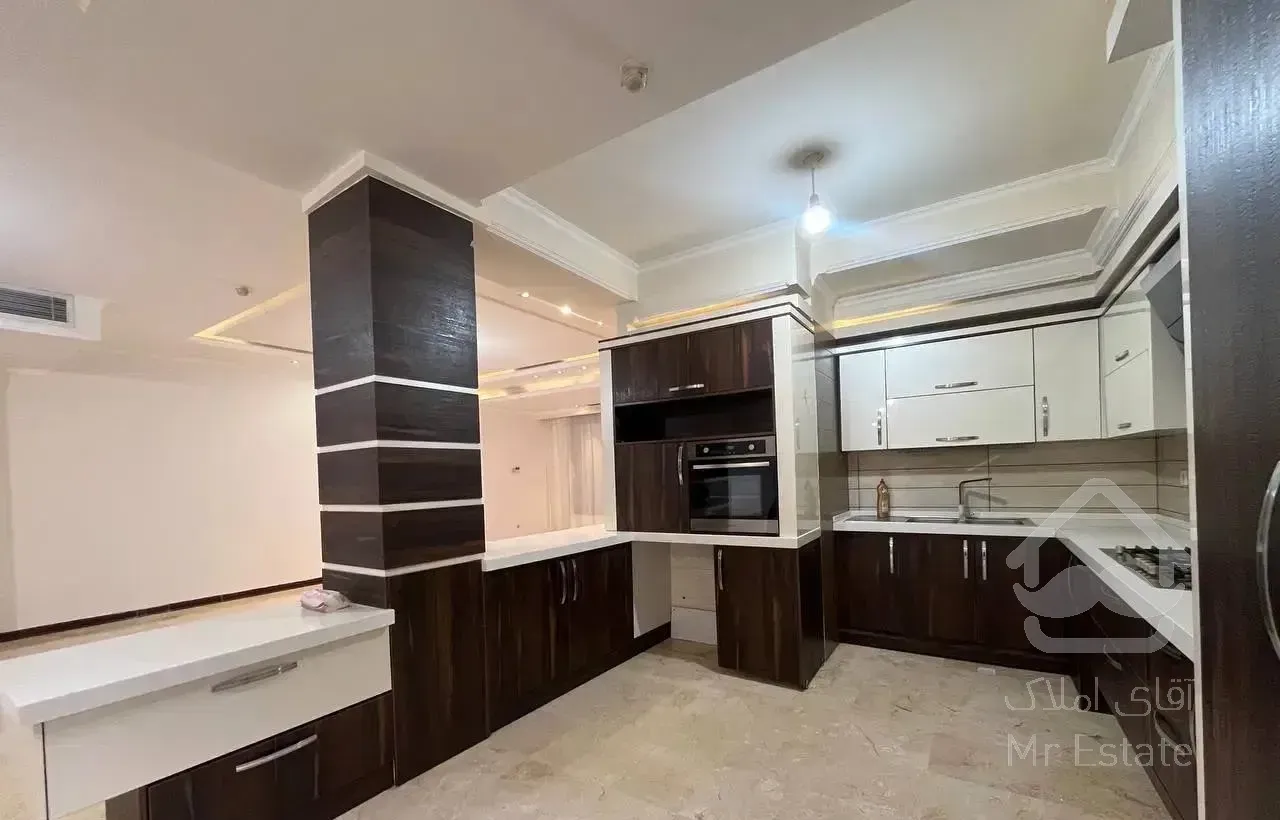 اجاره واحد ۱۹۰متری شخصی‌ساز درکوچه شرق بلوارجمهوری