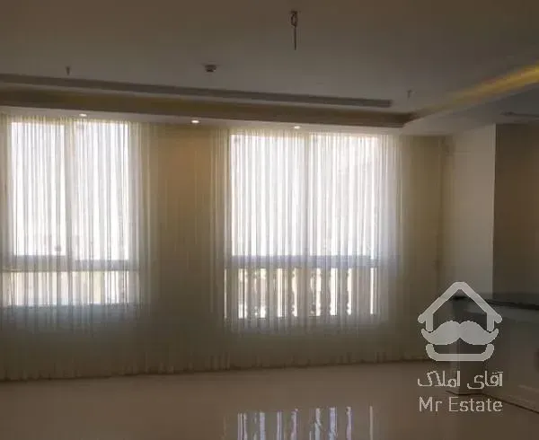 200 متر تکواحدی دوبلکس با 25 متر تراس (شریعتی)