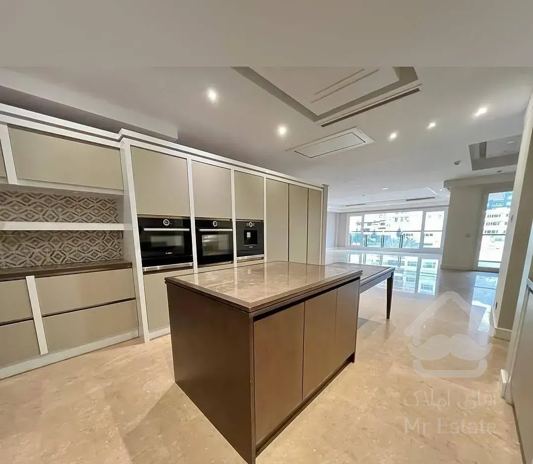 ۳۲۰ متر تاپ لوکیشن کامرانیه