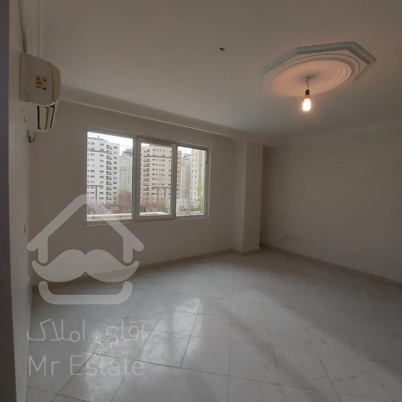 رهن کامل واحد ۱۵۰ متری در مروارید شهر