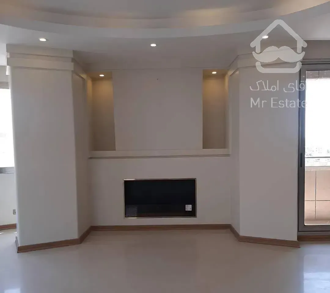 فرمانیه شرقی ۲۱۰متر