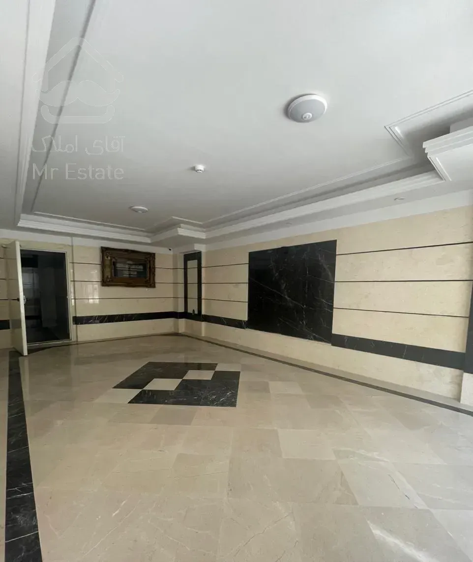 ۲۳۰مترتکواحدی/کلیدنخورده/۲پارکینگ (آگهی واقعی)