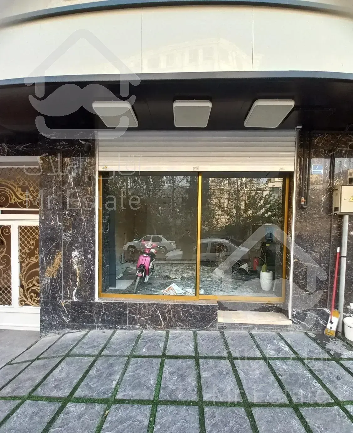 مغازه ۲۵متری در پونک/سیمون بولیوار/قابل معاوضه