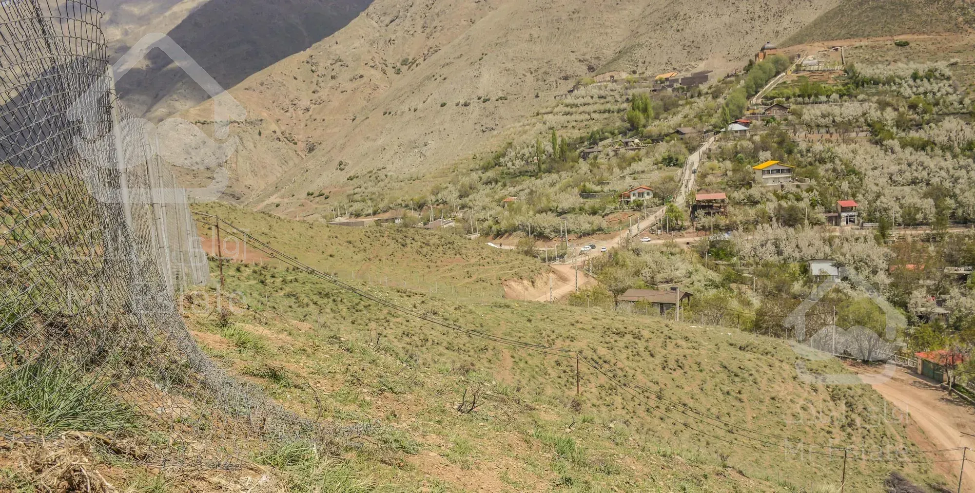 فروش ۲۰۰۰ متر زمین راحت آباد لواسان