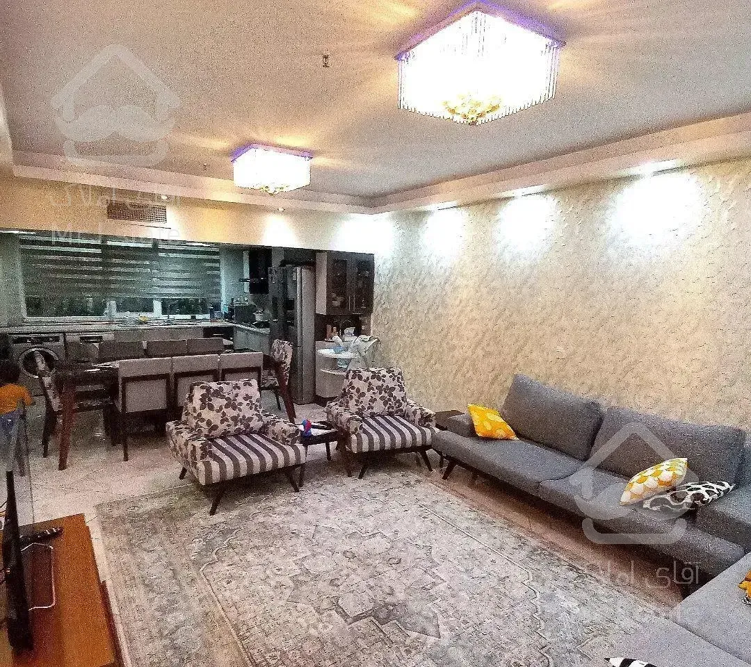 61متر فول امکانات آلاله شرقی الماس منطقه