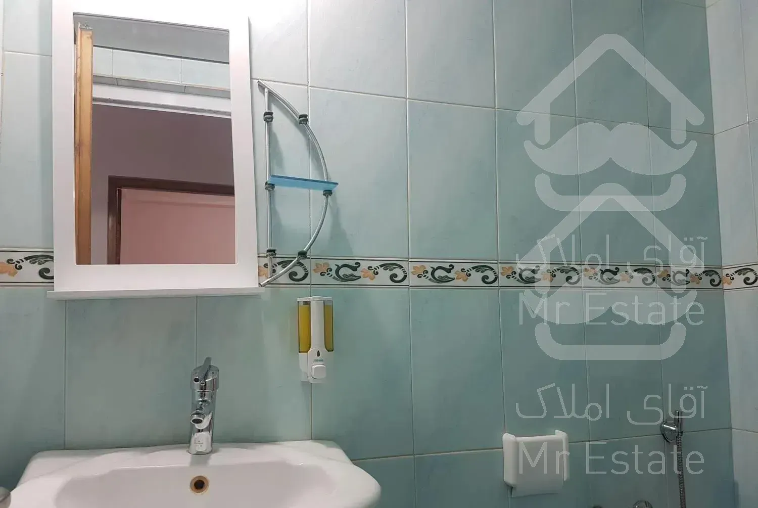 آپارتمان 2خوابه با 2کولر داخل قائمشهر