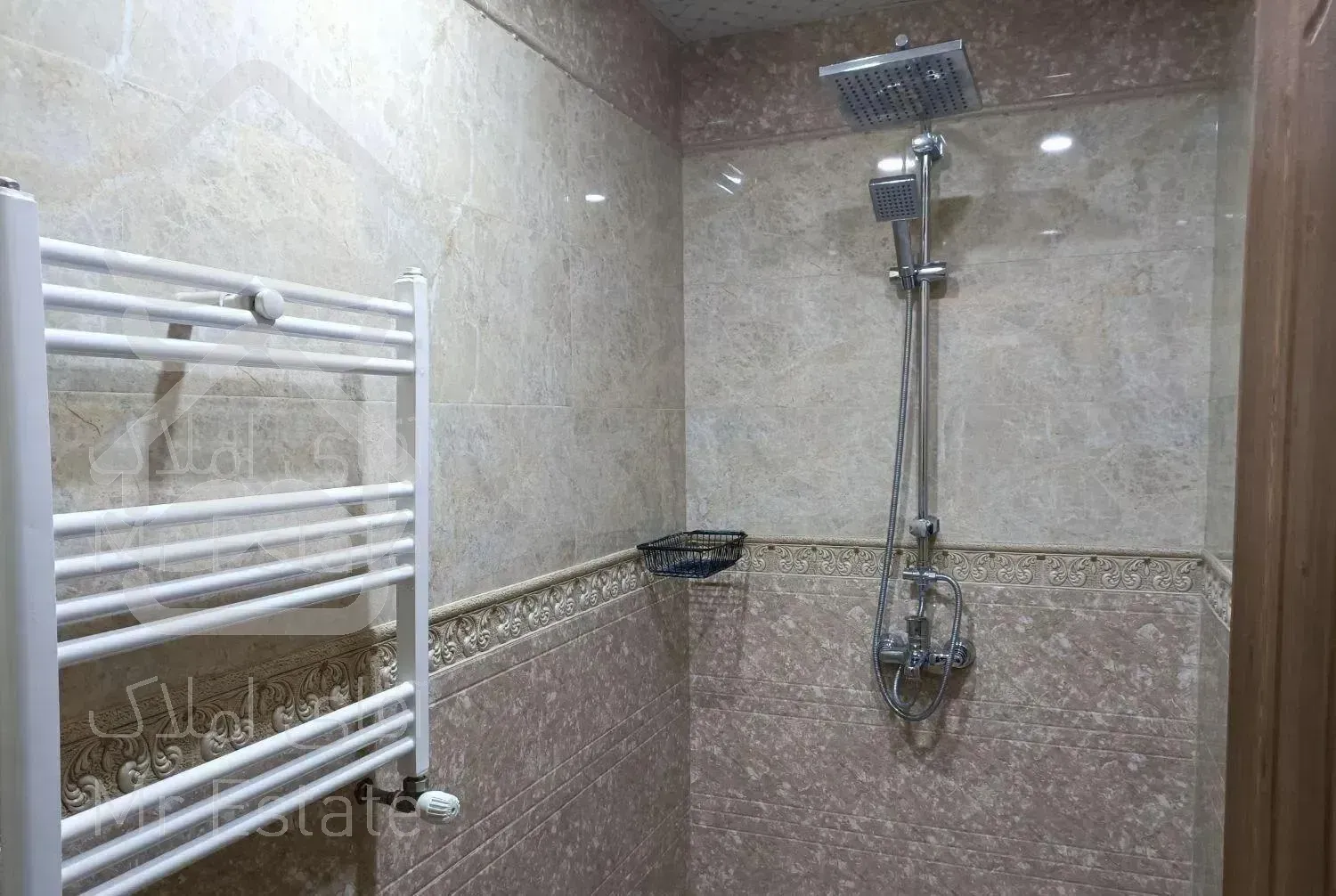 آپارتمان ۱۵۰ متر ۳خواب نوساز (میرزای شیرازی )