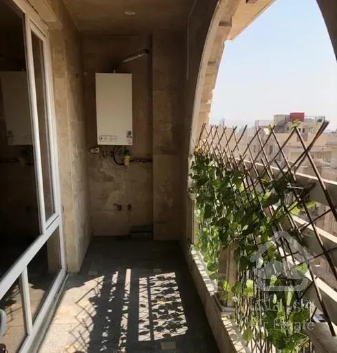 فروش آپارتمان ۱۹۳ متری ۳ خوابه در منیریه انتظام