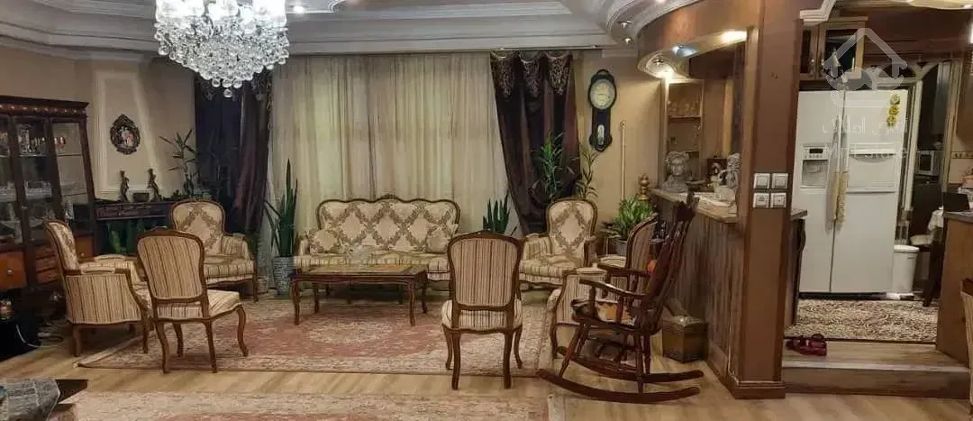 ۱۲۰ متر / فول/ ۳ خواب/ سوهانک کوی لاله