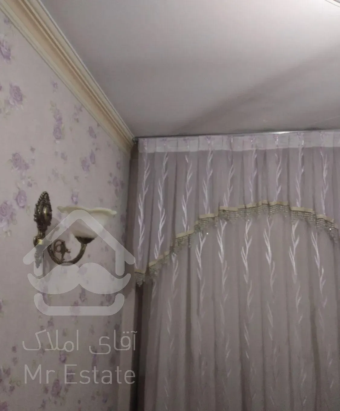 اجاره آپارتمان ۵۵ متری ۱ خوابه طبقه ۳ در چیتگر