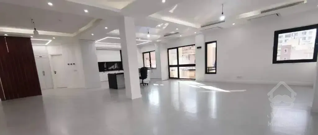 فروش واحد 135متری/ در آجودانیه/ 2 پارکینگ باکس