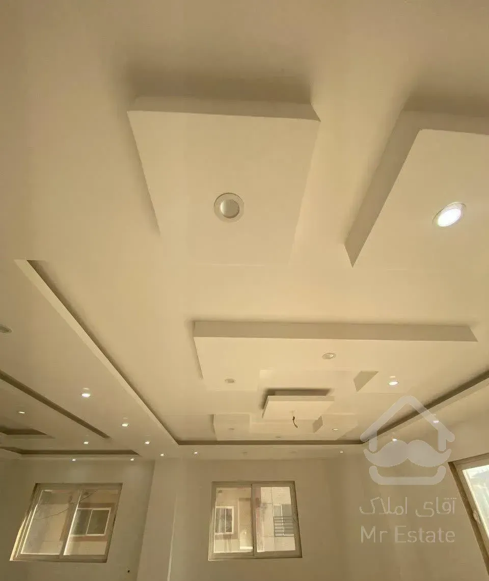 آپارتمان تک واحدی/۱۲۰ نوساز/شهری ساحلی سند