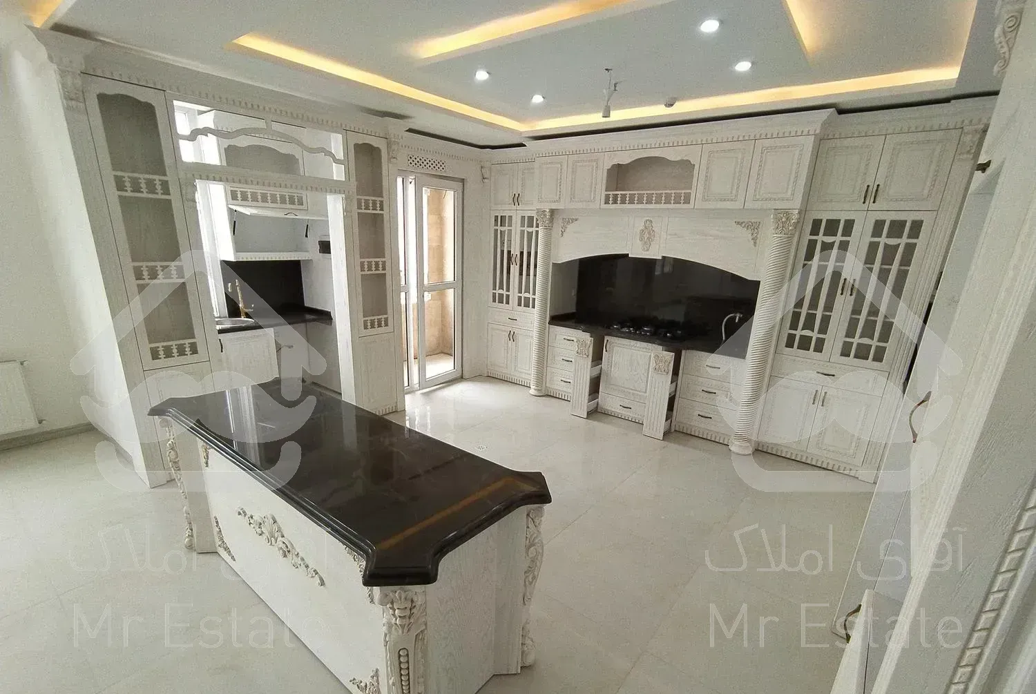 ۱۶۰متر*دونبش*سراسر پنجره*پلان ژورنال* طبقه5