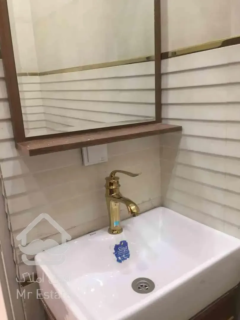 ۶۱متر/کلید نخورده/یخواب/سالن پرده خور