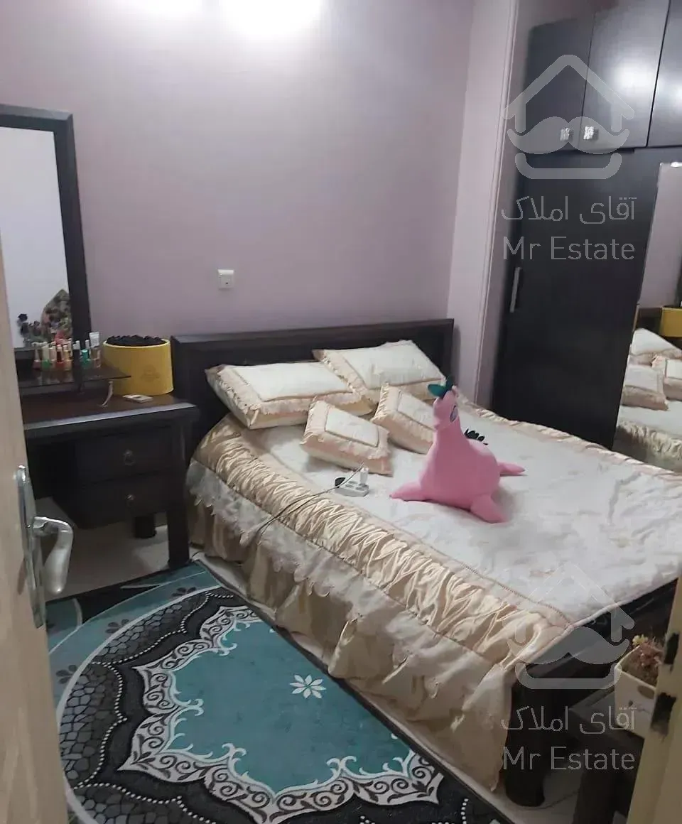 ۹۰ متر فول امکانات