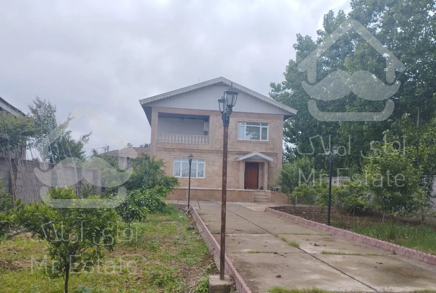 ویلا باغ ۲۲۰ متری فومن رودپیش