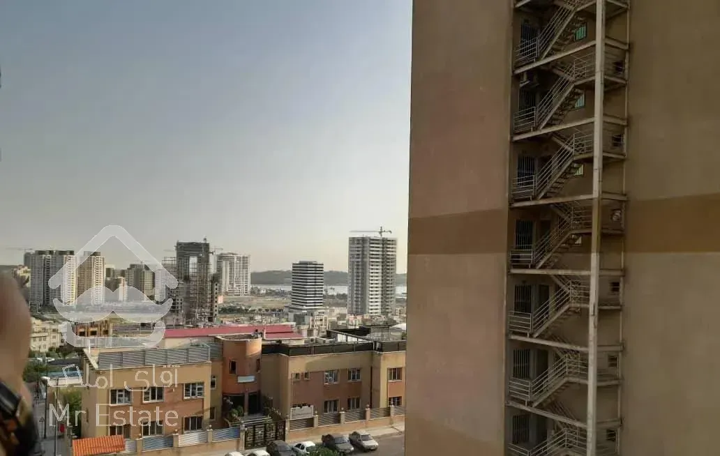 آپارتمان 105متری دو خوابه