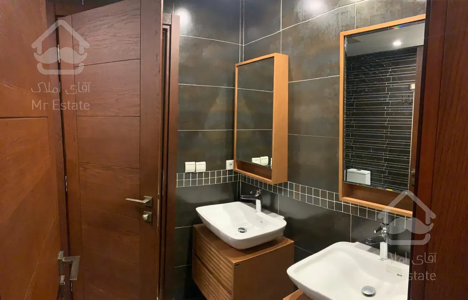 ۲۰۰ متر ۳ خواب مستر