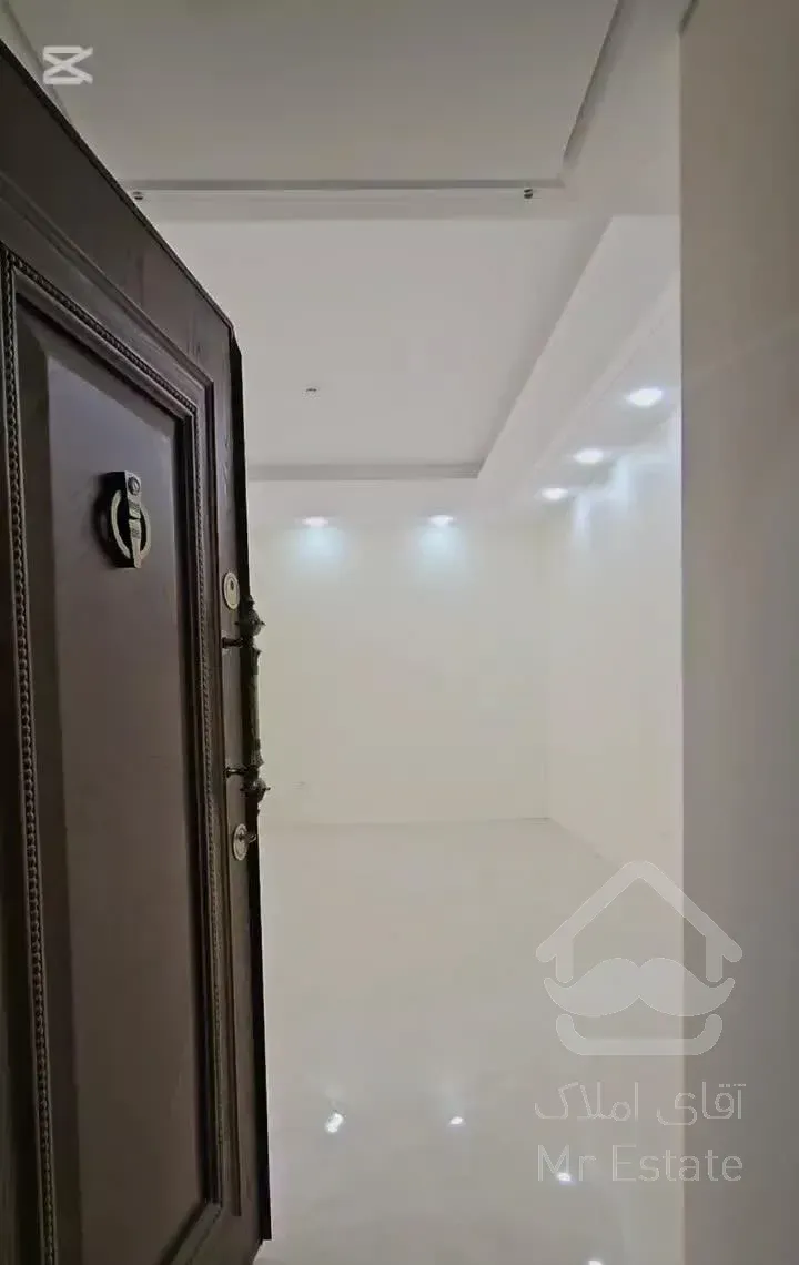 بهار شیراز 95 متر 2 خواب نوساز غرق نور بدون مشابه