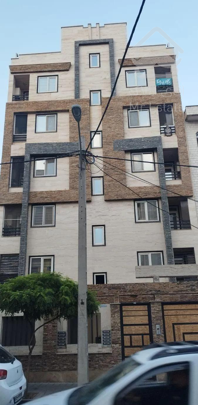 70متر دو خوابه در حد نو