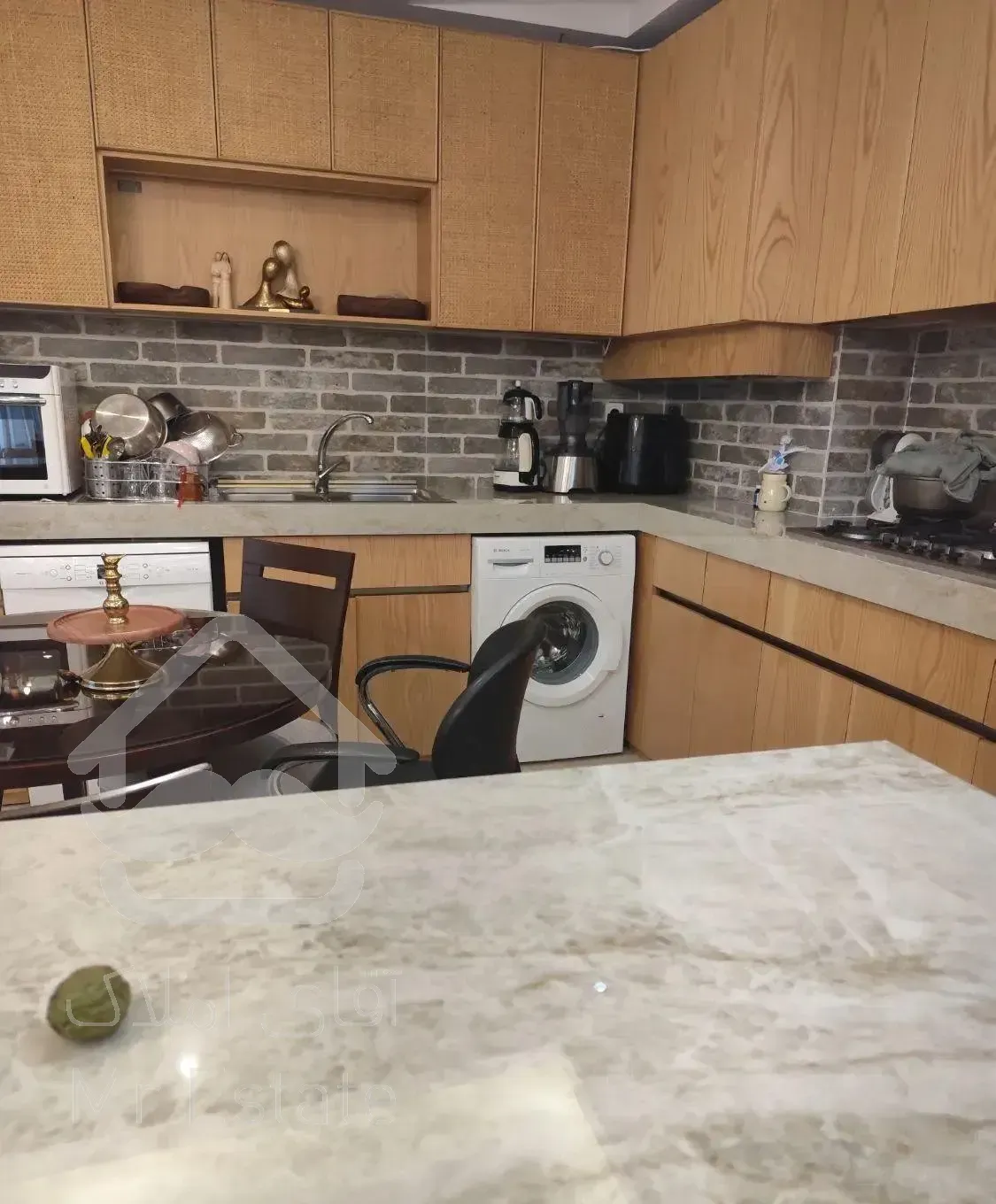 پاسداران 110متر شهیدعراقی ( زیر قیمت)