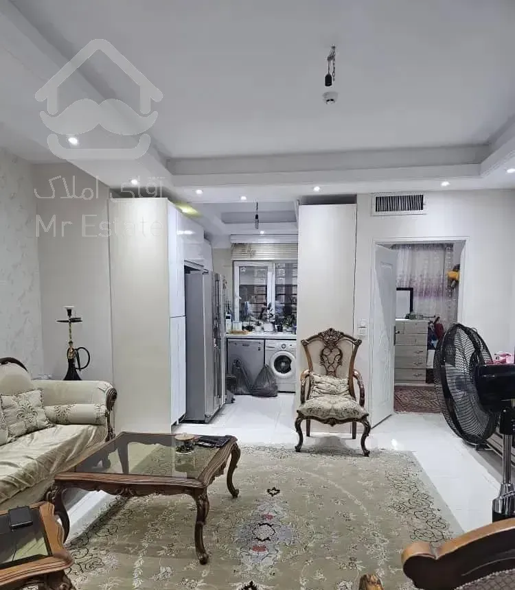 ۶۱ متر بدون پارکینگ یاخچی آباد چهارراه عباسی