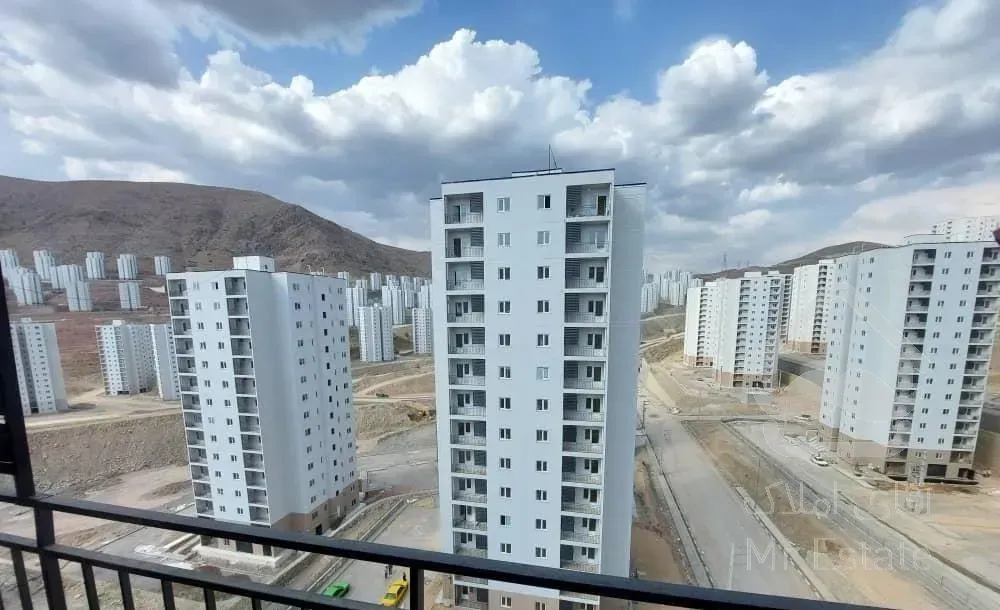 فروش آپارتمان فاز 11 / تهران طبقه 12 پردیس