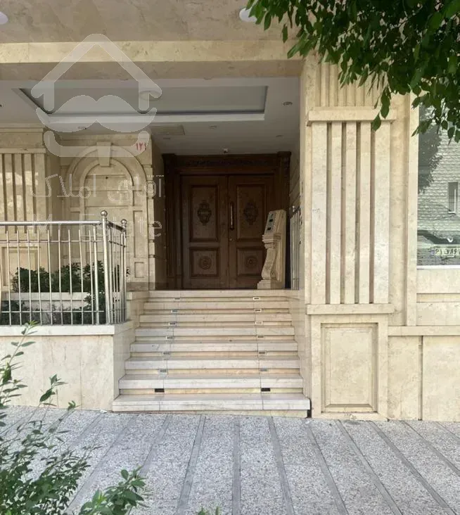 ۱۱۵ متر نوساز کلید نخورده ( رهن کامل )