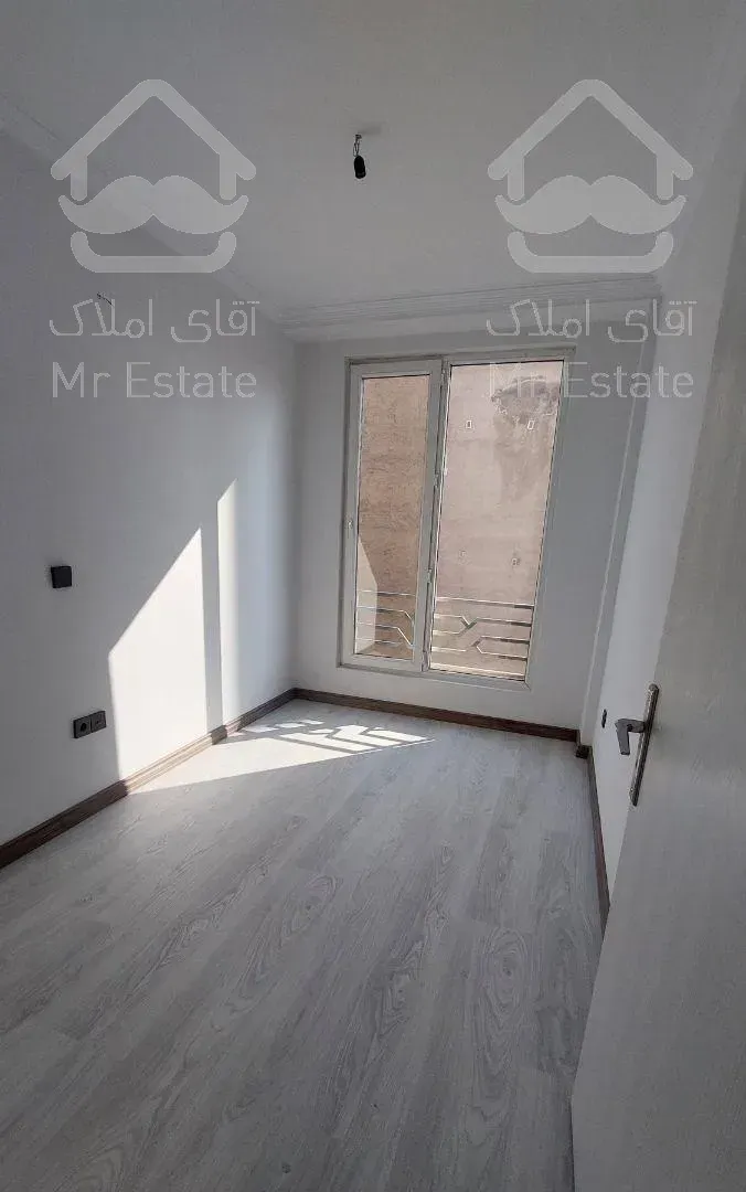 ۷۳ متر ۲ خواب تخلیه بازسازی شخصی ۸ ساله