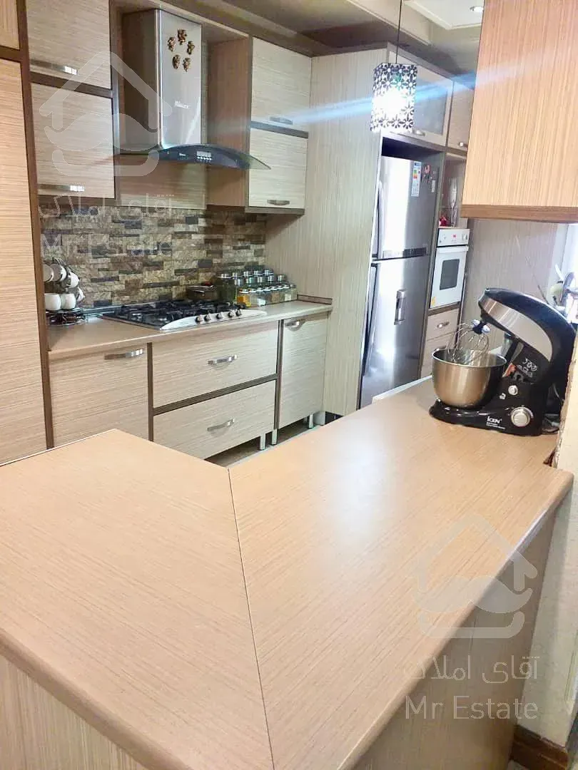 ۸۵متر آپارتمان واقع در صادقیه ( کاشانی)