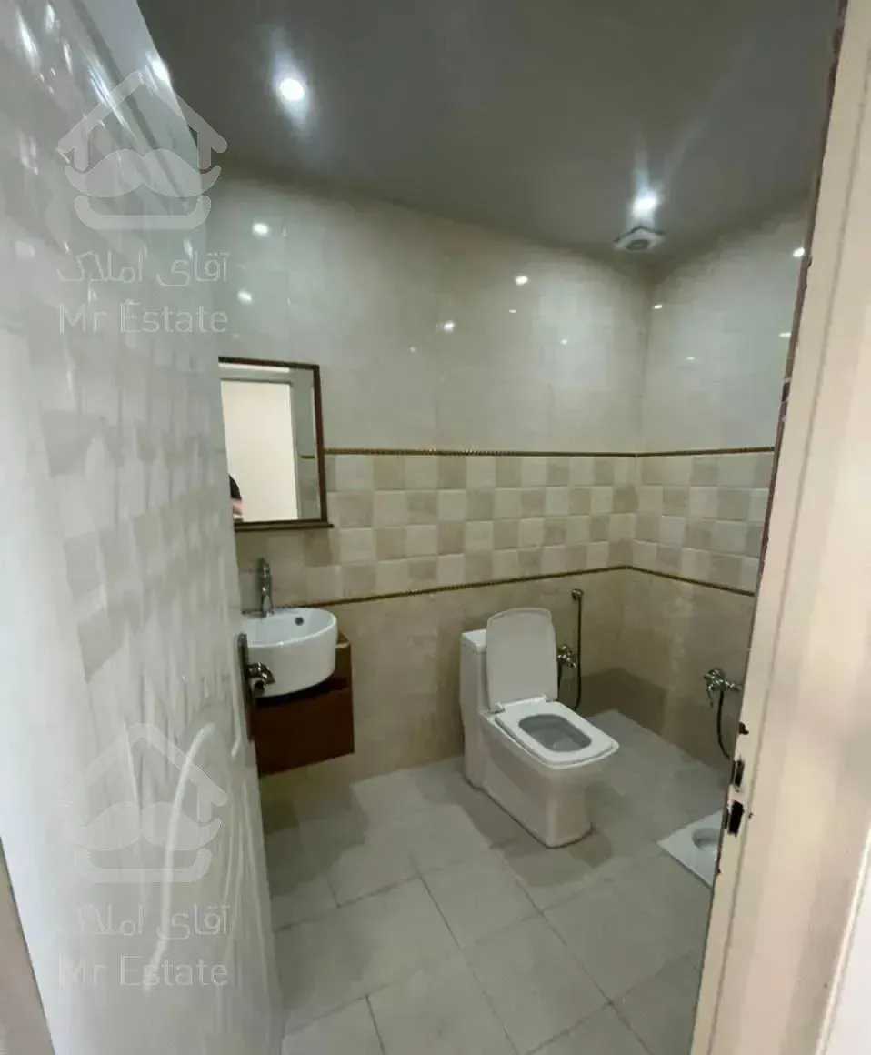 آپارتمان ۱۳۰ متری سه خواب اندیشه فاز یک