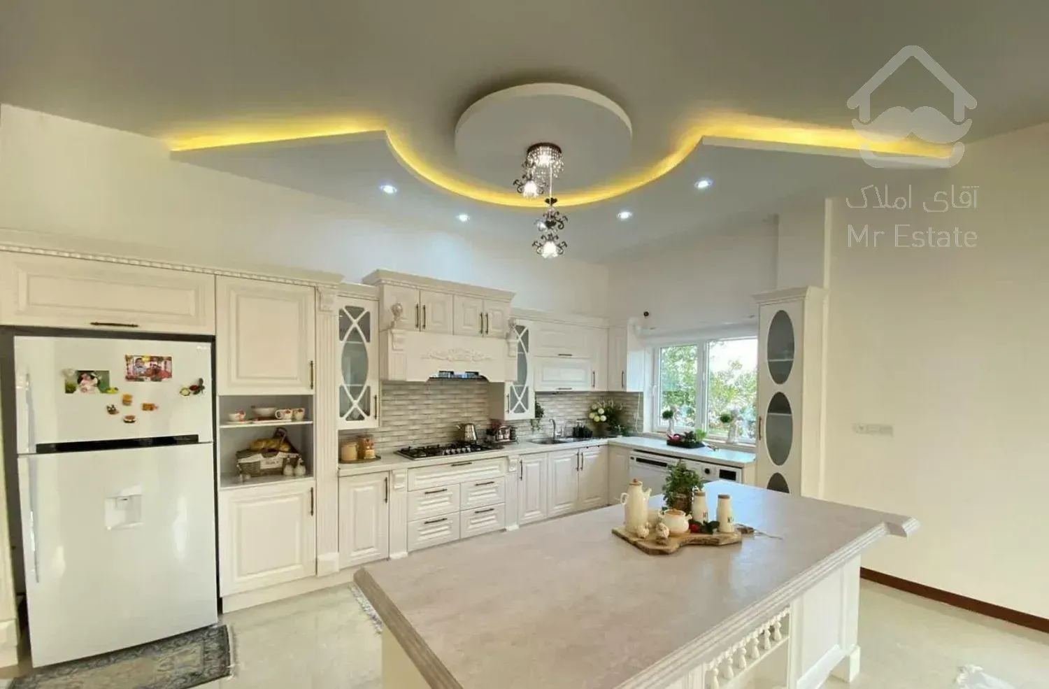 کاخ‌سنگی ۷۵۰ متری‌مبله‌استخرسوناجکوزی منطقه‌ایرکا