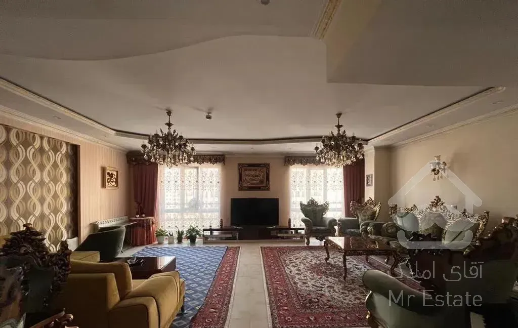 ۱۴۴ متری دو خواب دیزاین شده رینگ یک دریاچه