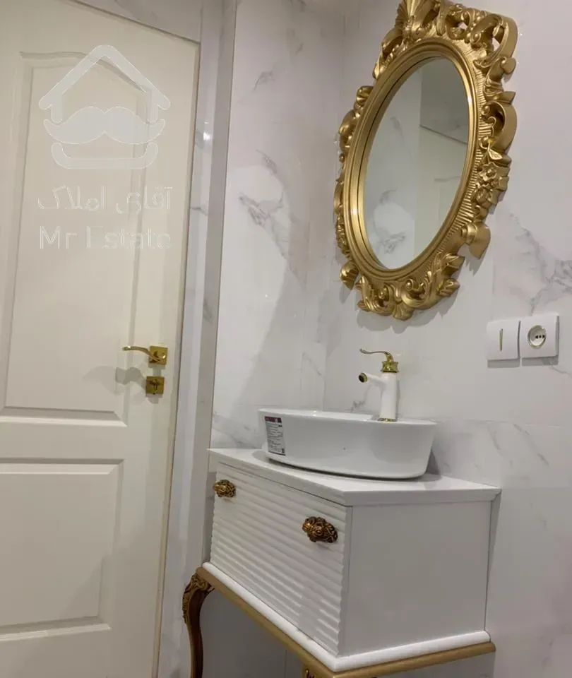 136 متر 4 ساله/ فول دوکله نور/ کم واحد چهارباغ