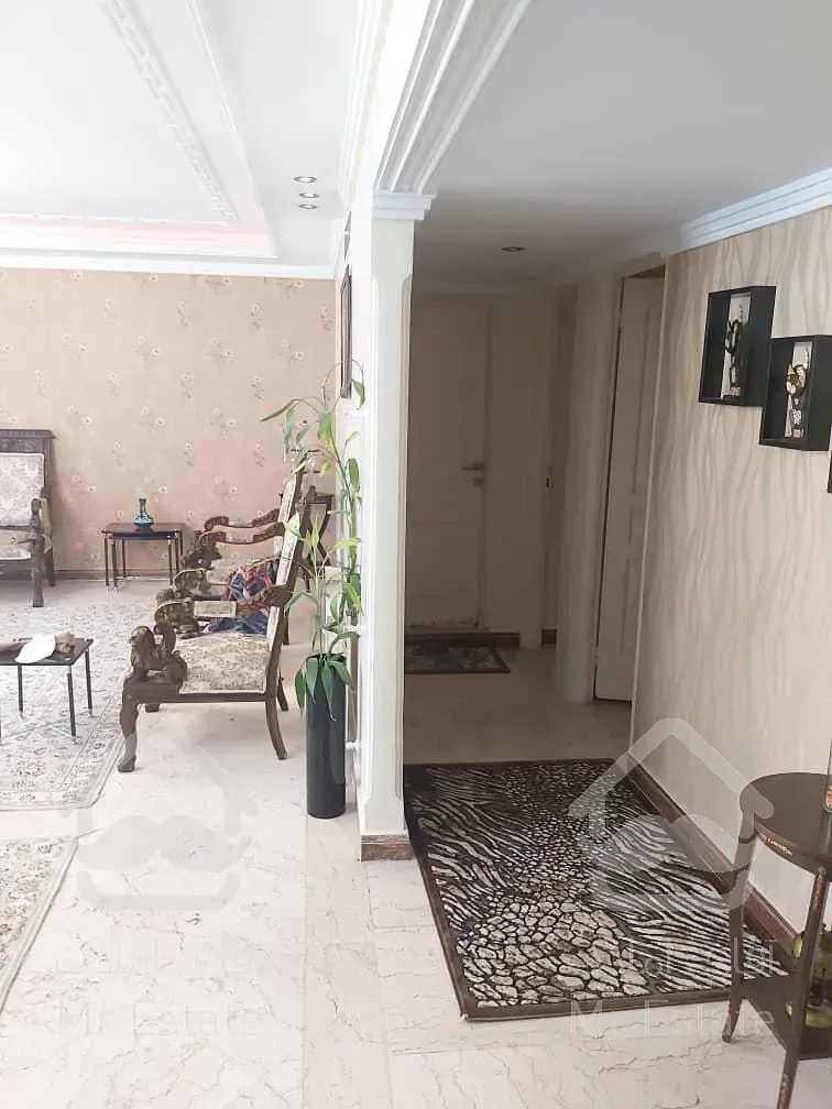 ۱۲۴متر ۳خواب /نور و نقشه بینظیر/پونک/سردار جنگل