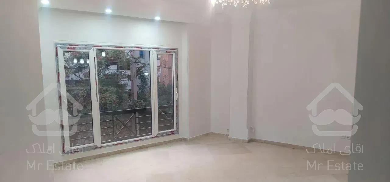 80 متر    دو خواب   فول امکانات