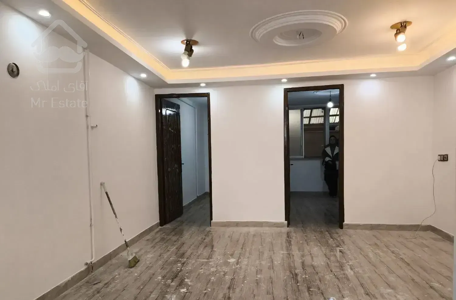 واحد آپارتمان دوخوابه 80متری بر دوم خیابان اصلی