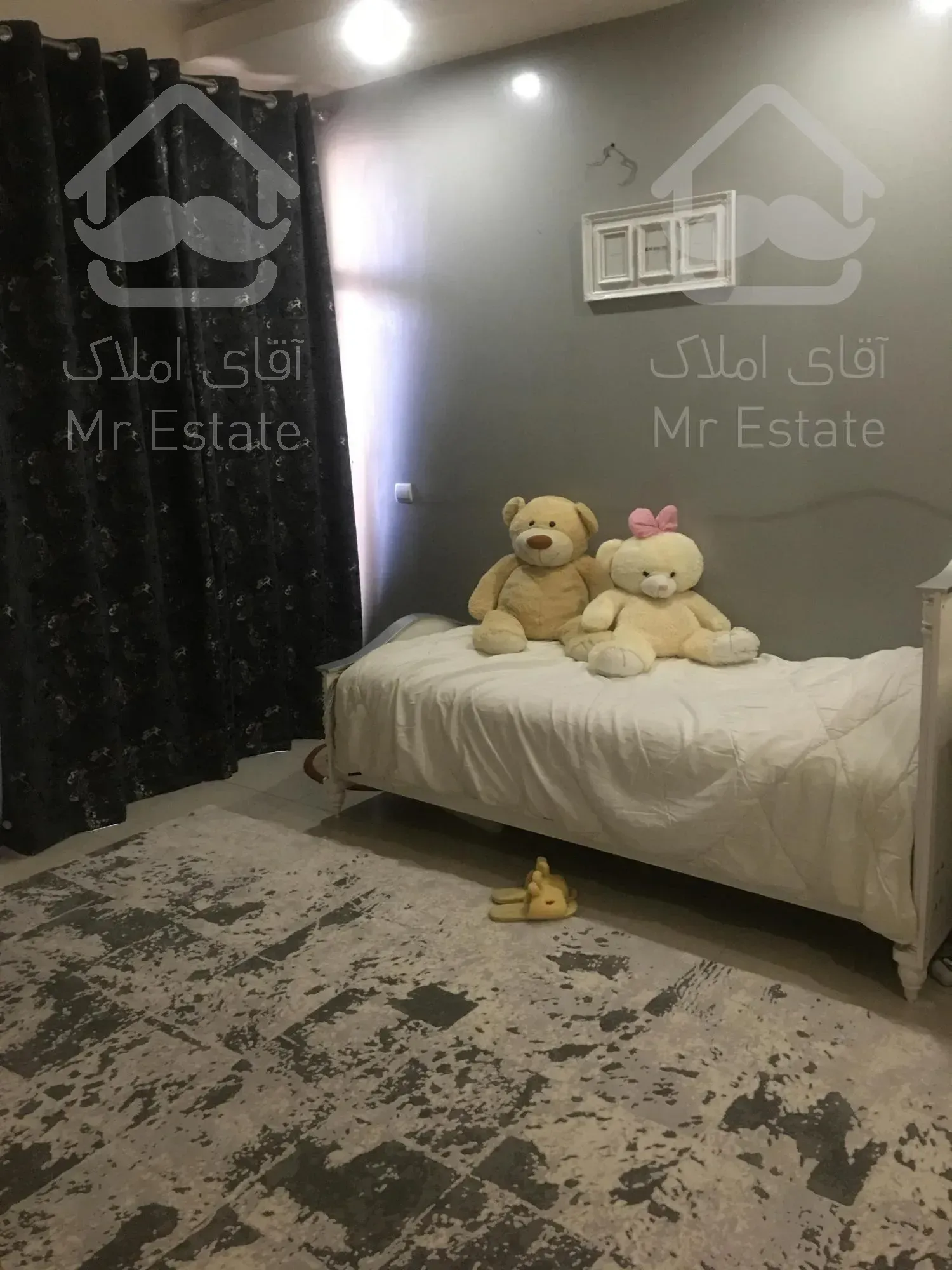 آپارتمان ١٥٠متري سه خواب تميز