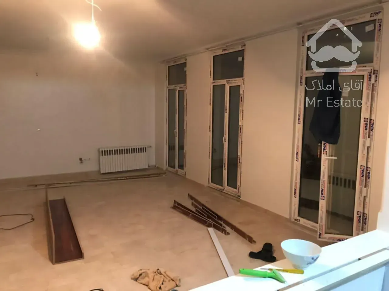 آپارتمان ۱۳۰ متری سعادت آباد