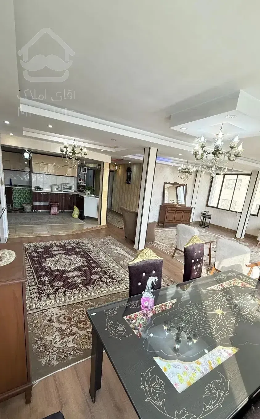 واحد۱۵۰متر۳خواب۲نبش بربلوار ارم باآسانسور.اهری.پیک