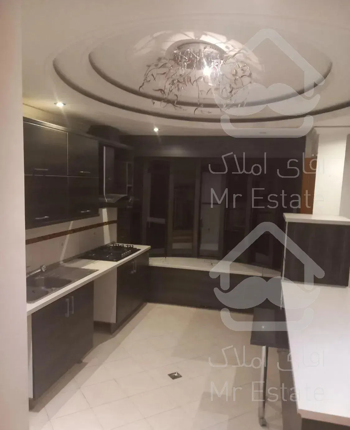 اپارتمان ۱۵۰ متری ۳ خوابه