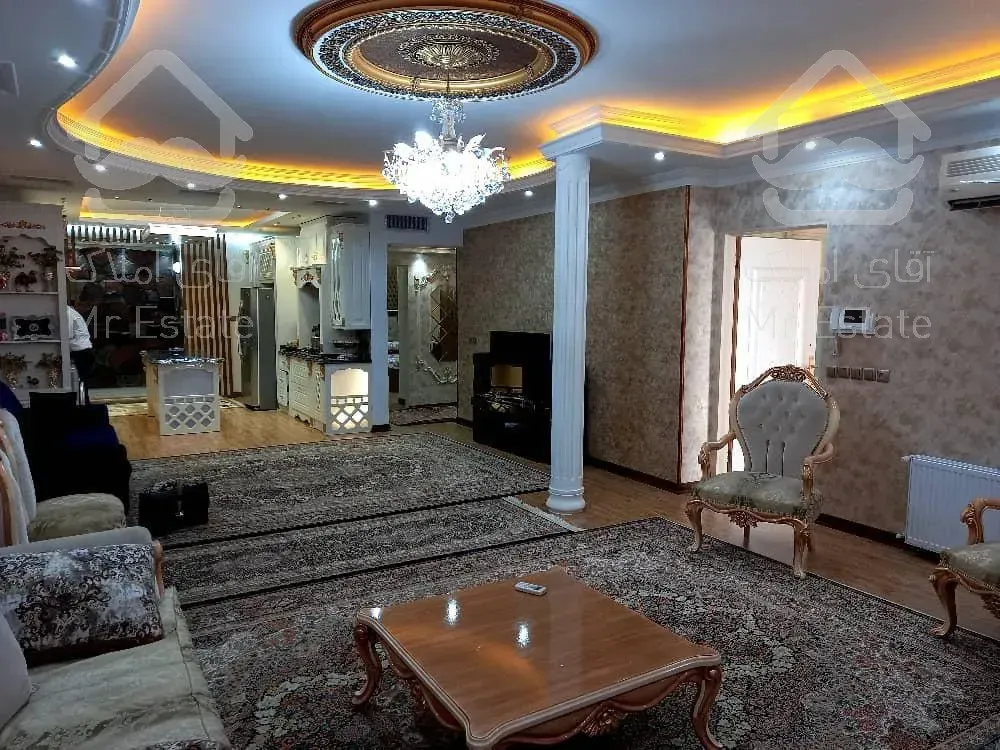 فروش۳۰۰متربنا در ۳طبقه ‌در ۲۱۲ متر زمین/منطقه۲۲