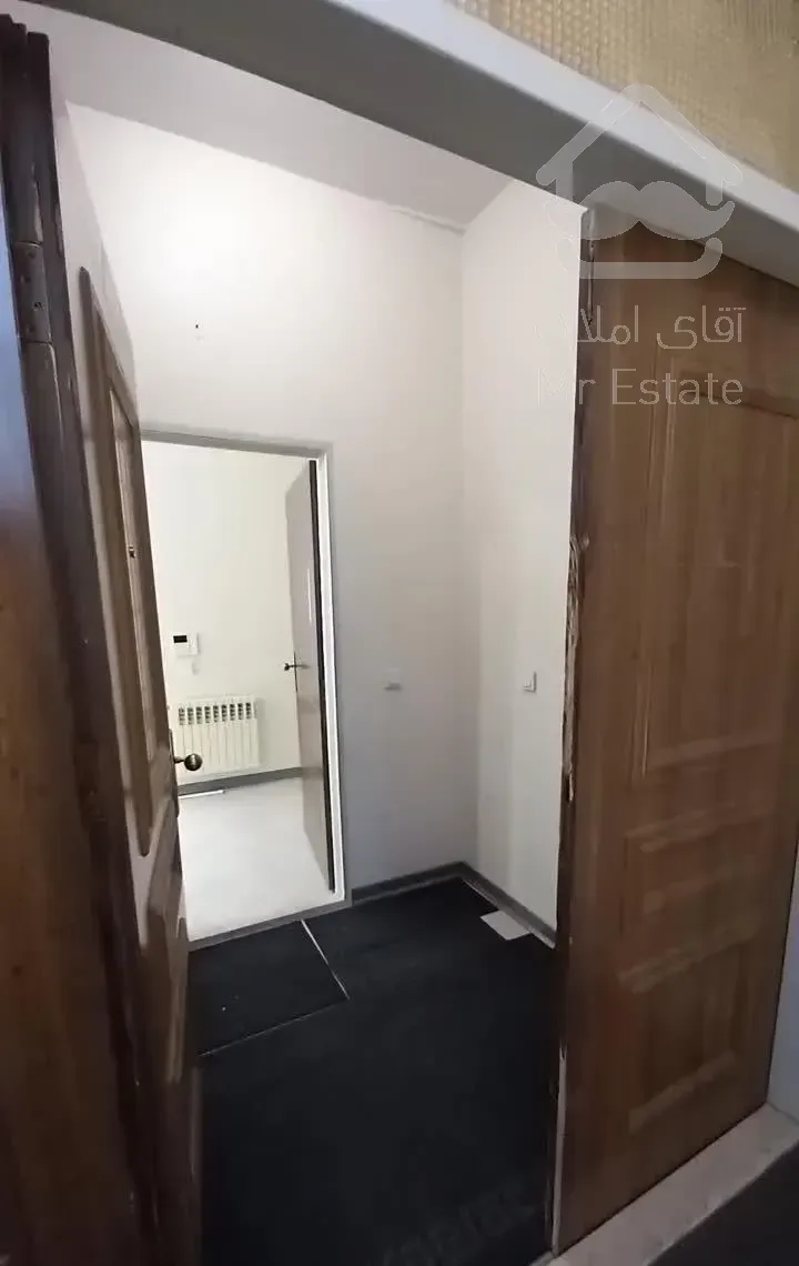 ۱۲۰ متر/حیاط دار/ تک واحد/ انقلاب کارگر شمالی