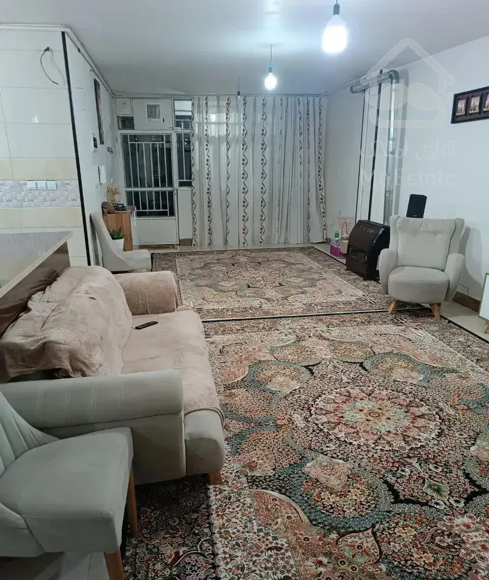 اجاره خانه مسکونی هم کف 141 متر حیاط دار