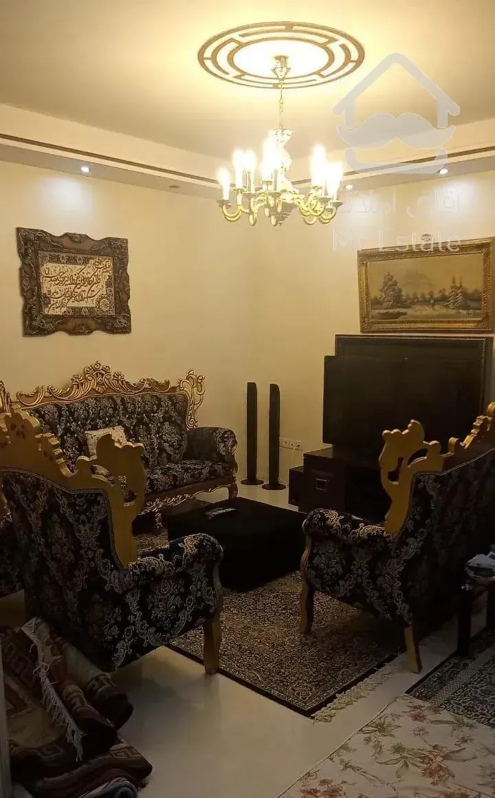 83 متر دوخوابه تهرانپارس