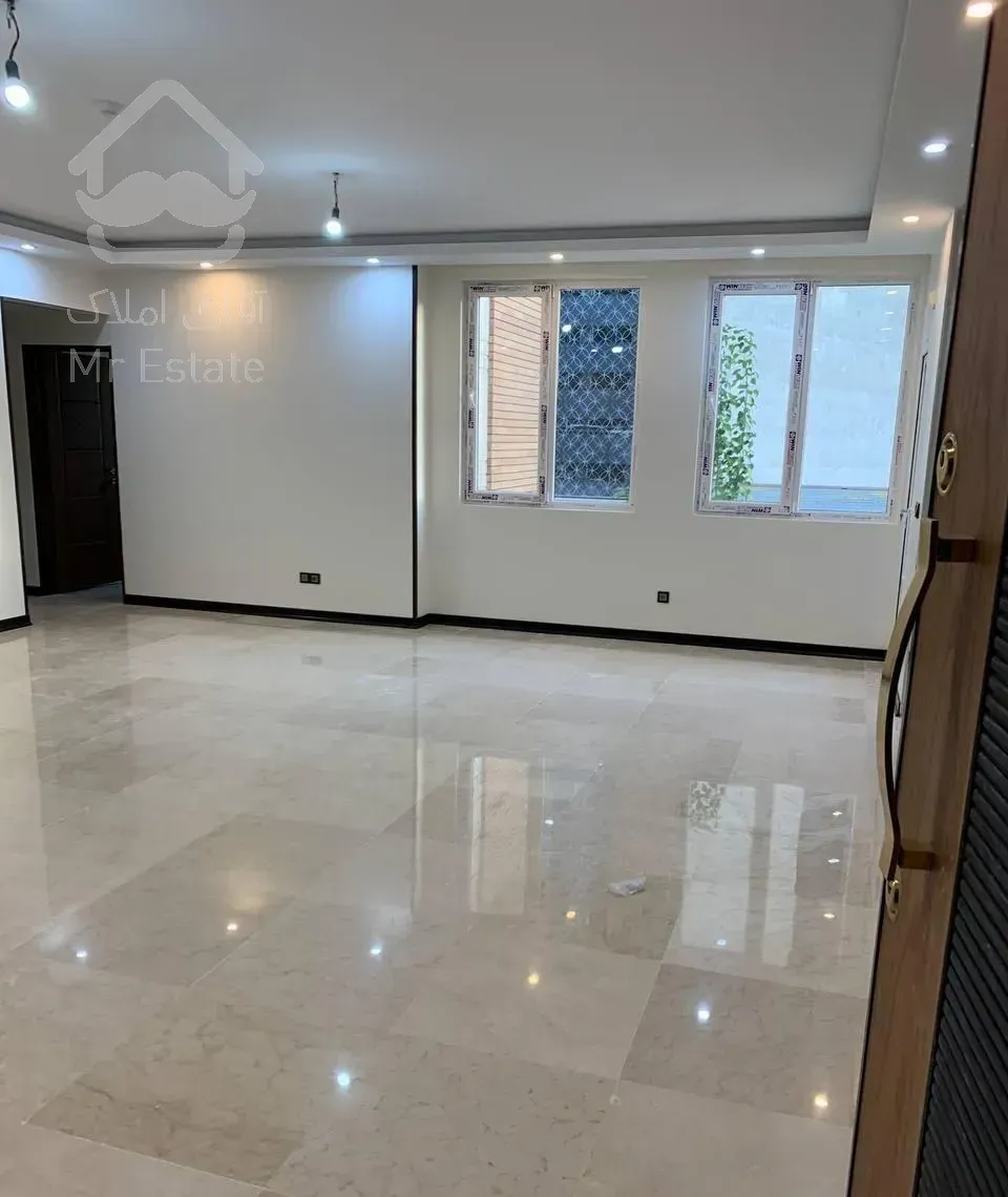 ۱۲۰ متر / ۳ خواب / ۲ پارکینگ سندی